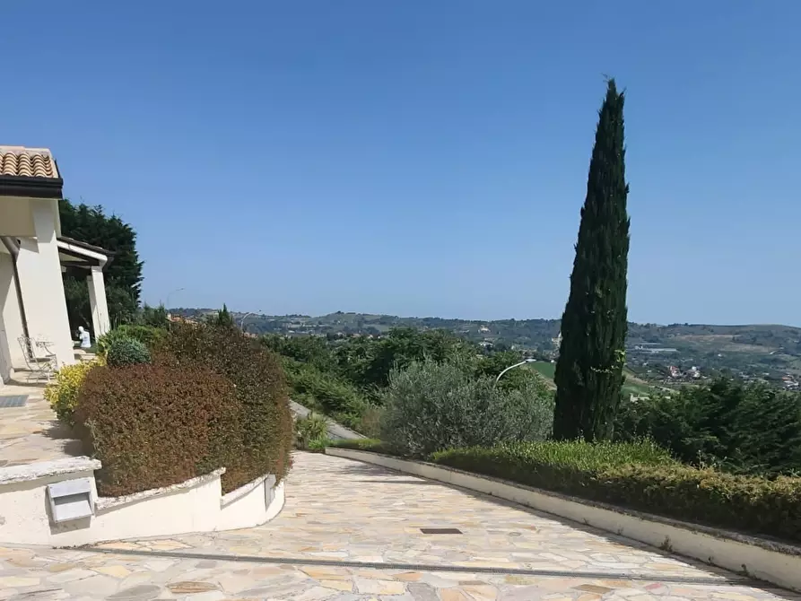 Immagine 112 di Casa indipendente in vendita  a San Benedetto Del Tronto