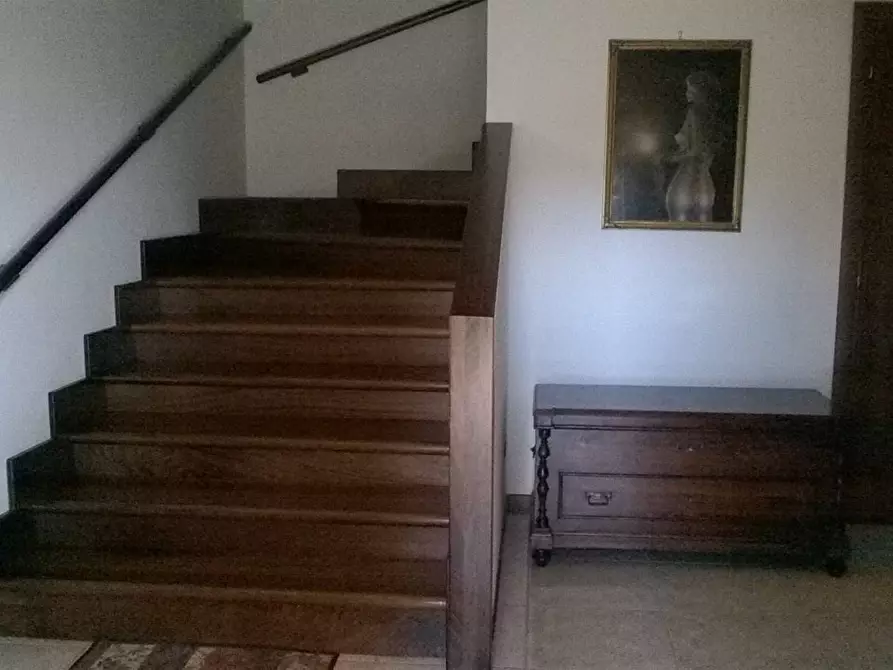 Immagine 43 di Villa in vendita  a Campli