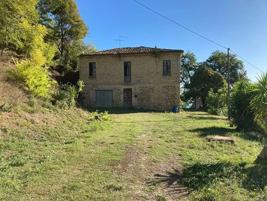 Immagine 2 di Casa indipendente in vendita  in Contrada San Martino a Colonnella
