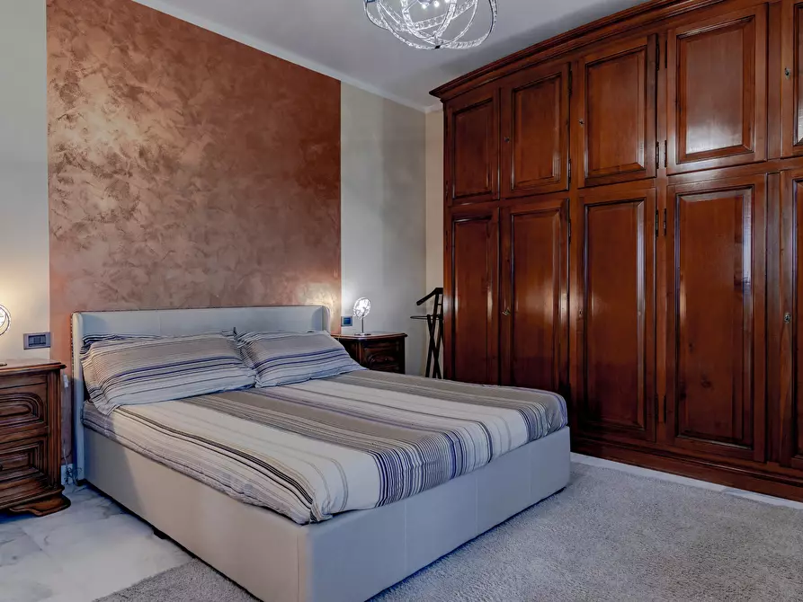 Immagine 44 di Casa indipendente in vendita  a Sarzana