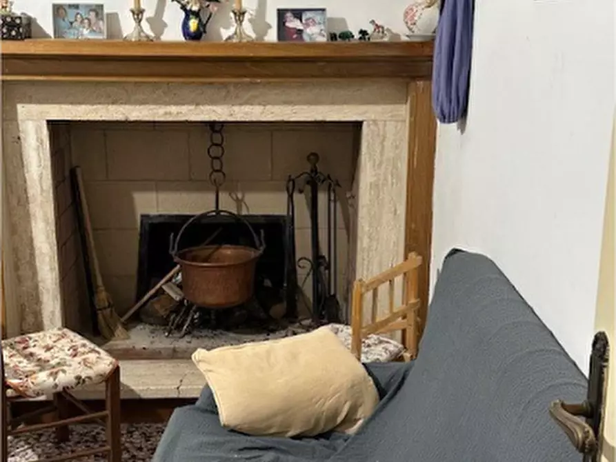 Immagine 11 di Casa bifamiliare in vendita  a Carassai