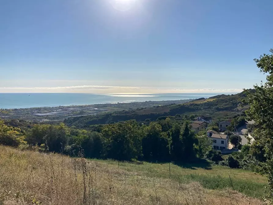 Immagine 3 di Casa indipendente in vendita  in Contrada San Martino a Colonnella