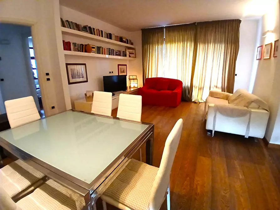 Immagine 97 di Appartamento in vendita  a San Benedetto Del Tronto