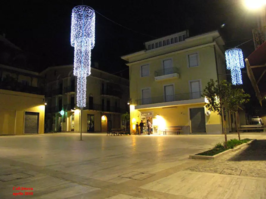 Immagine 14 di Attività commerciale in vendita  a Cupra Marittima