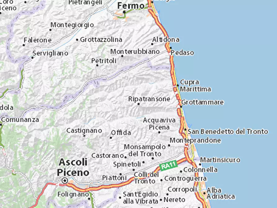 Immagine 45 di Appartamento in vendita  a Ripatransone