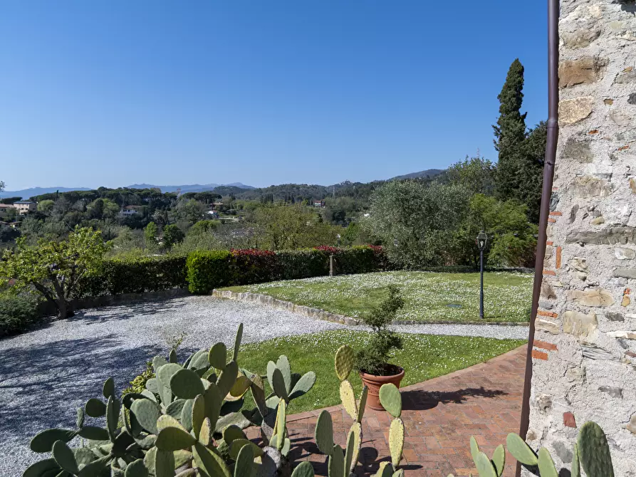 Immagine 7 di Casa indipendente in vendita  a Sarzana