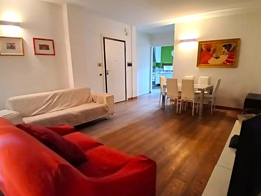 Immagine 100 di Appartamento in vendita  a San Benedetto Del Tronto