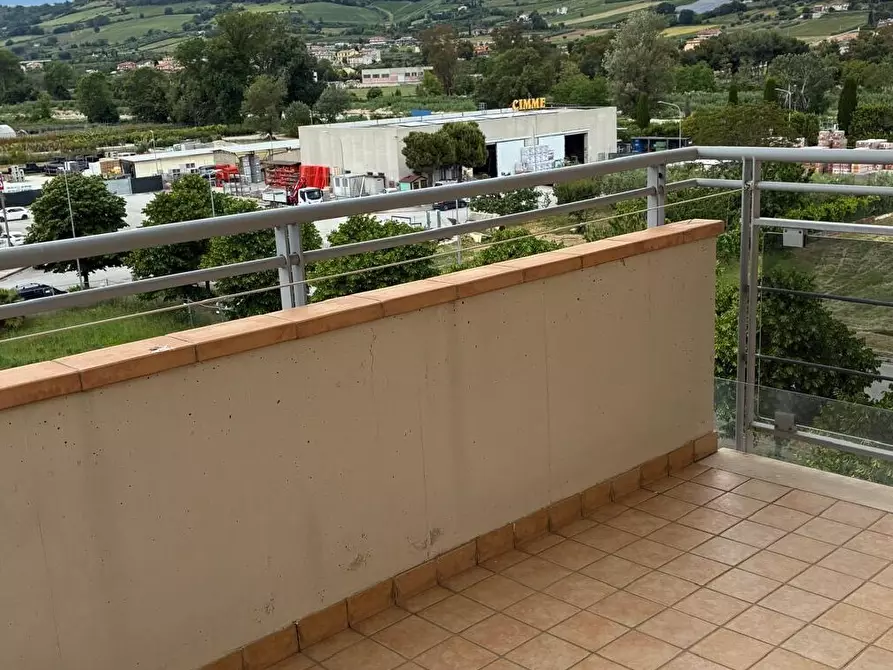 Immagine 14 di Appartamento in vendita  a Pedaso