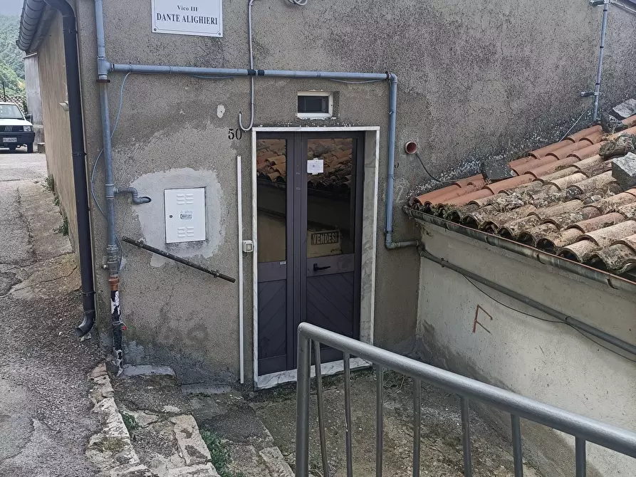 Immagine 21 di Appartamento in vendita  in Vico III Dante Alighieri 30 a San Fele