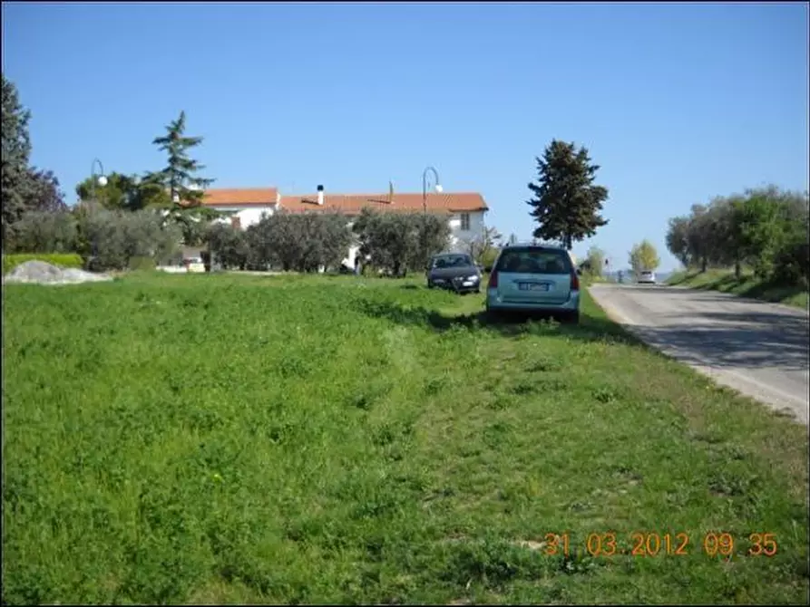 Immagine 1 di Terreno edificabile in vendita  a Castorano
