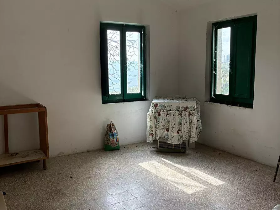 Immagine 22 di Rustico / casale in vendita  a Carassai