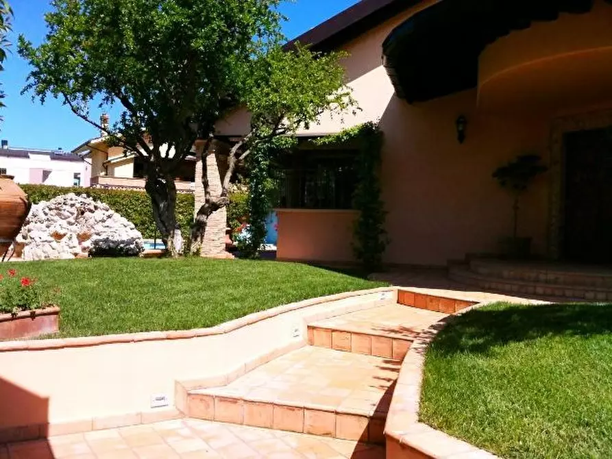 Immagine 21 di Casa indipendente in vendita  a Pineto