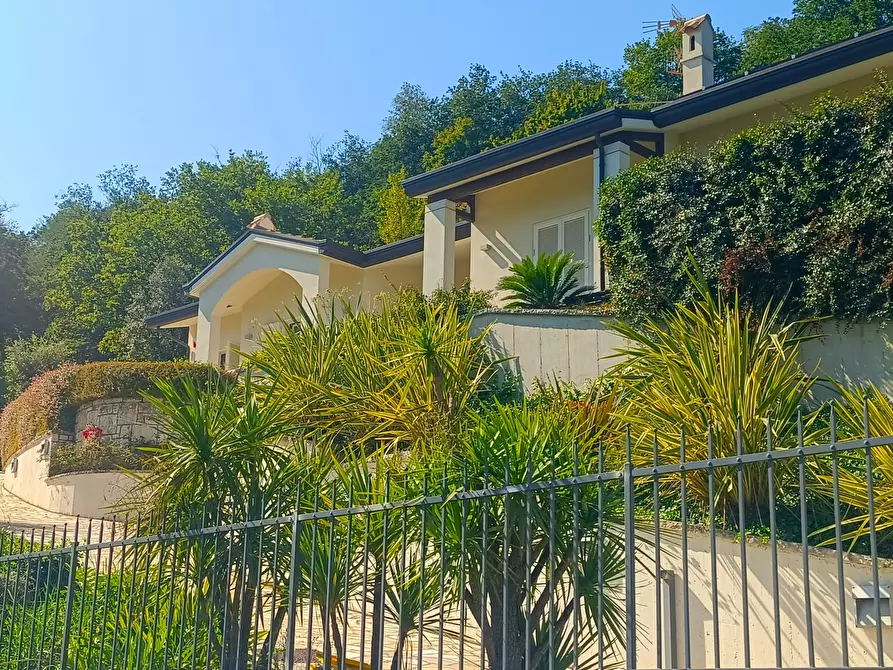 Immagine 87 di Casa indipendente in vendita  a San Benedetto Del Tronto