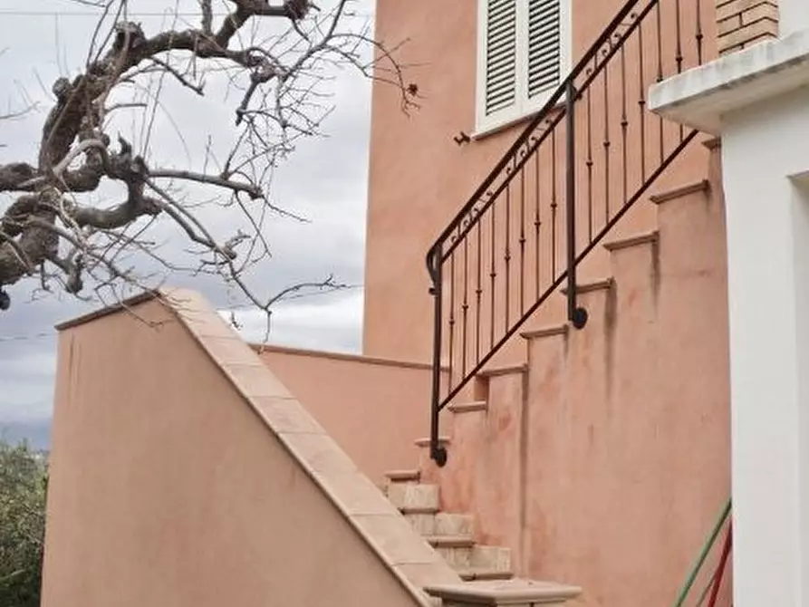 Immagine 17 di Rustico / casale in vendita  a Monsampolo Del Tronto