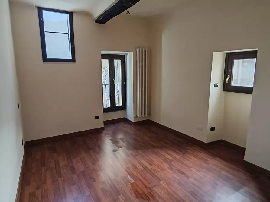 Immagine 12 di Casa indipendente in vendita  a Ascoli Piceno