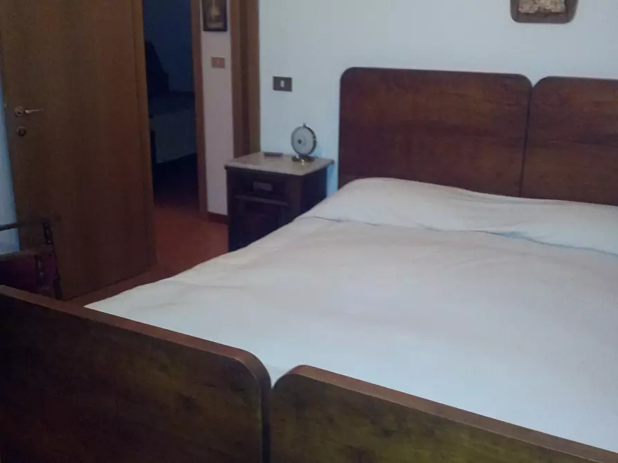 Immagine 16 di Casa indipendente in vendita  a Castorano