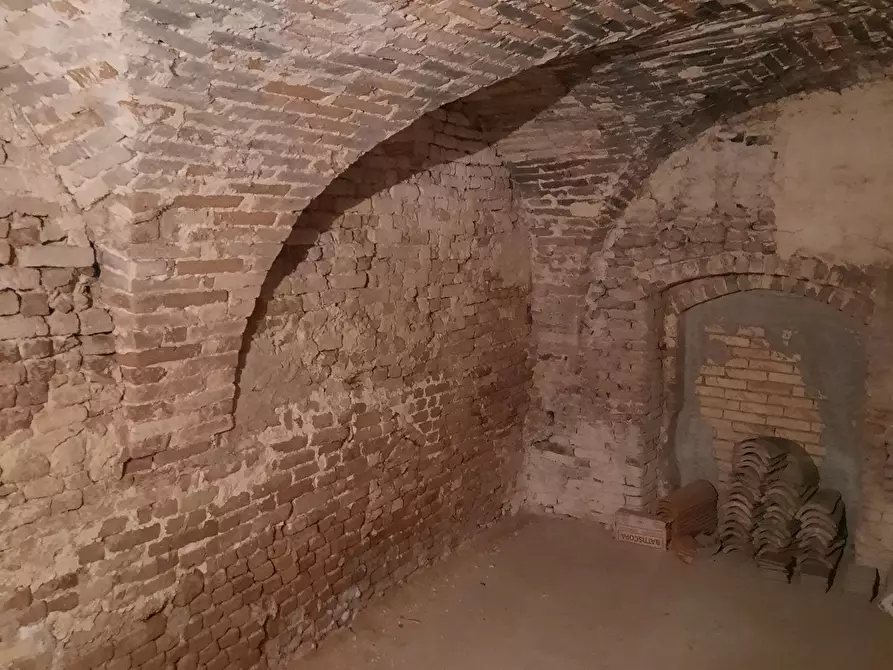 Immagine 44 di Casa indipendente in vendita  a Ripatransone