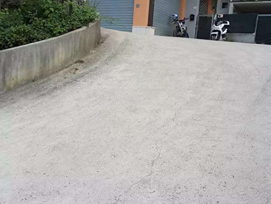 Immagine 7 di Laboratorio in vendita  a San Benedetto Del Tronto