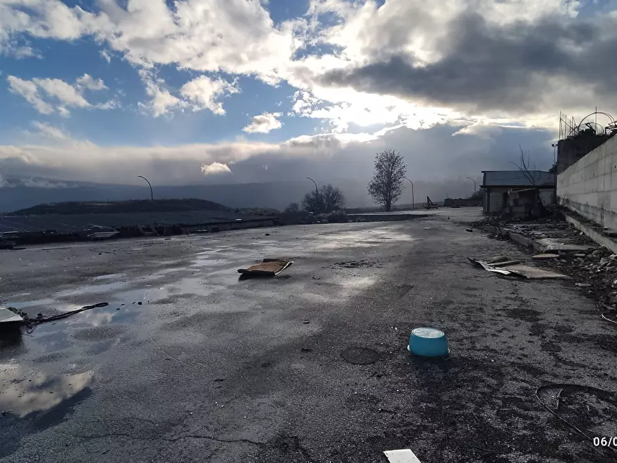 Immagine 22 di Capannone industriale in vendita  in Strada Statale 17 a Barisciano