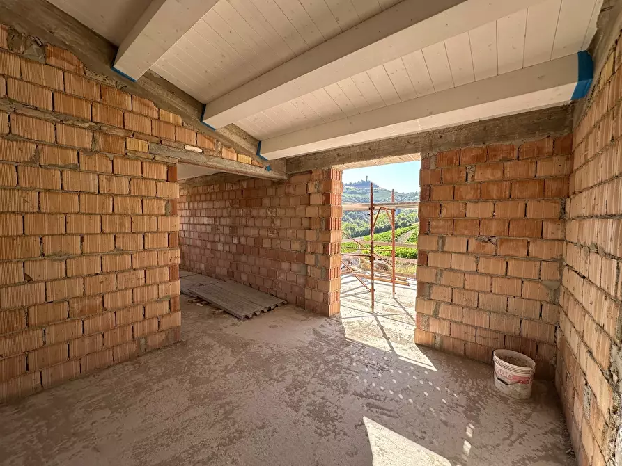 Immagine 9 di Rustico / casale in vendita  a Ripatransone