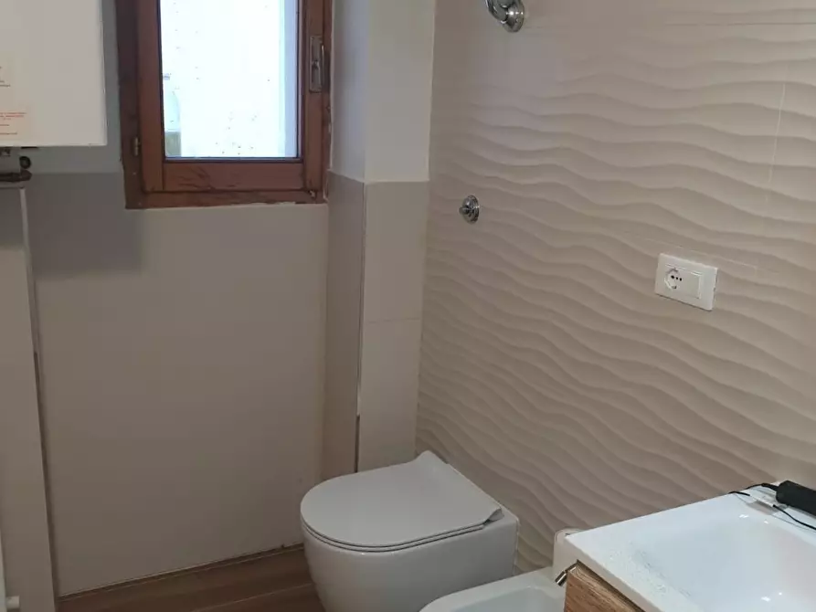 Immagine 44 di Casa indipendente in vendita  a Ascoli Piceno