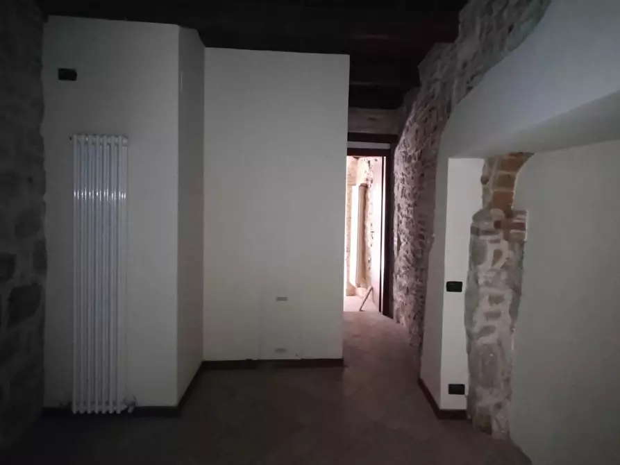 Immagine 6 di Casa indipendente in vendita  a Ascoli Piceno