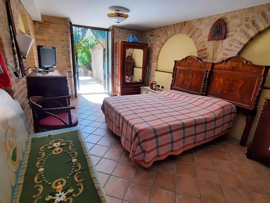 Immagine 11 di Casa indipendente in vendita  a Ripatransone