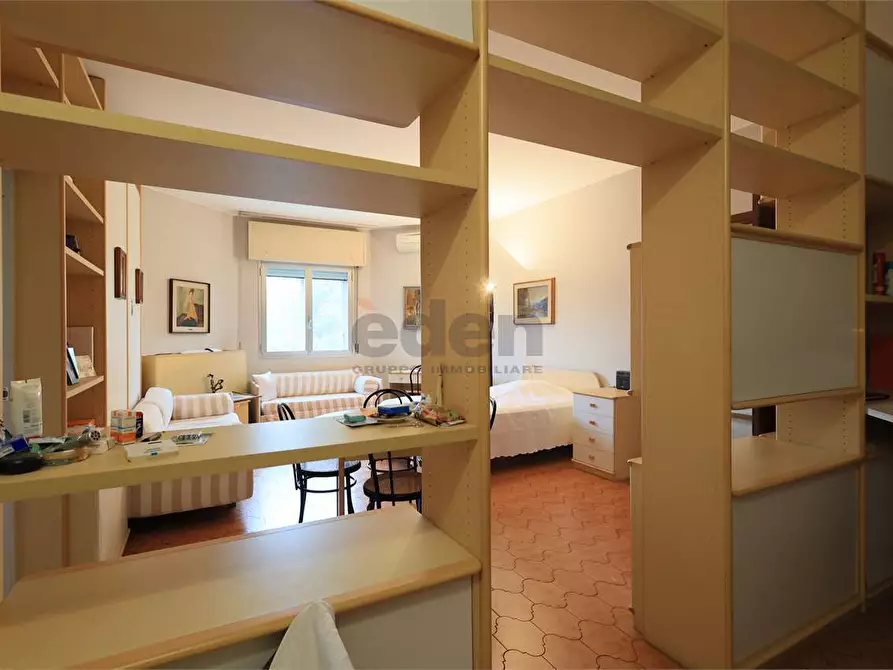 Immagine 60 di Ufficio in affitto  in Via Vittorio Bottego 49 a Modena