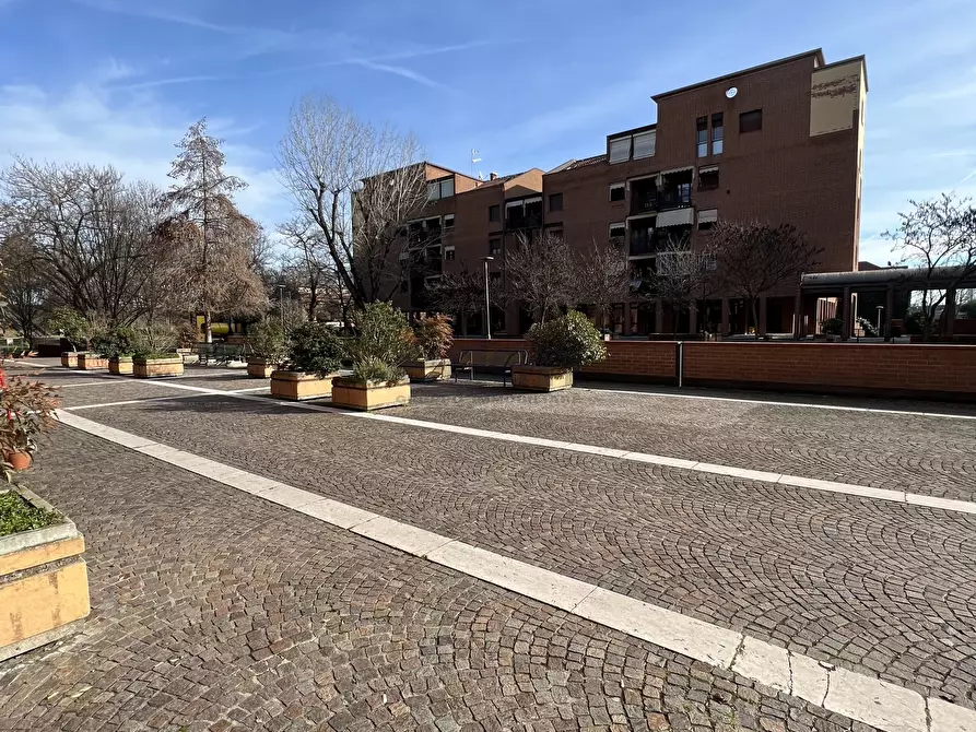 Immagine 7 di Garage in vendita  in Via Cervino 142 a Modena