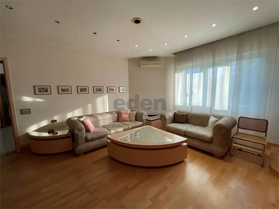 Immagine 8 di Ufficio in affitto  in Via Vittorio Bottego 49 a Modena