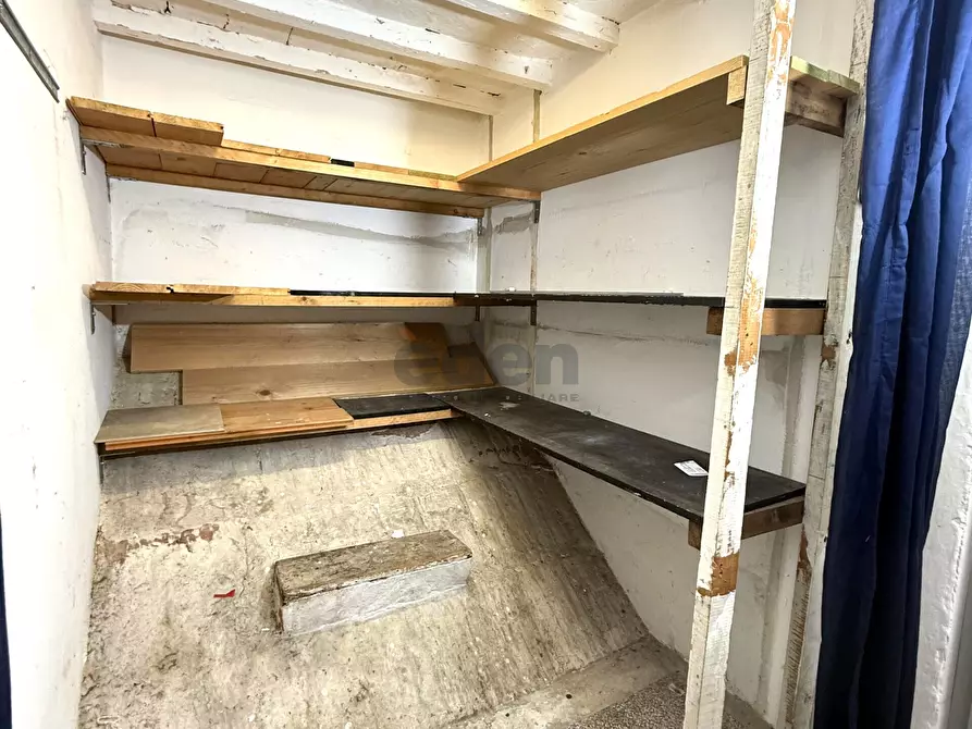 Immagine 10 di Quadrilocale in vendita  a Modena