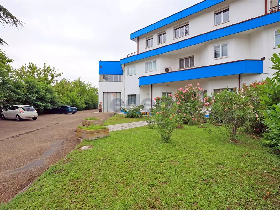 Immagine 1 di Ufficio in affitto  in Via Vittorio Bottego 49 a Modena