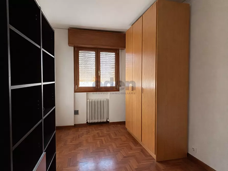 Immagine 9 di Quadrilocale in vendita  in Via Giovanni Lagrange 36 a Modena