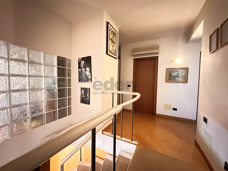 Immagine 6 di Quadrilocale in vendita  in Piazza Guido Rossa 8 a Modena