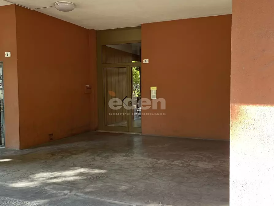 Immagine 56 di Quadrilocale in vendita  in Piazza Guido Rossa 8 a Modena