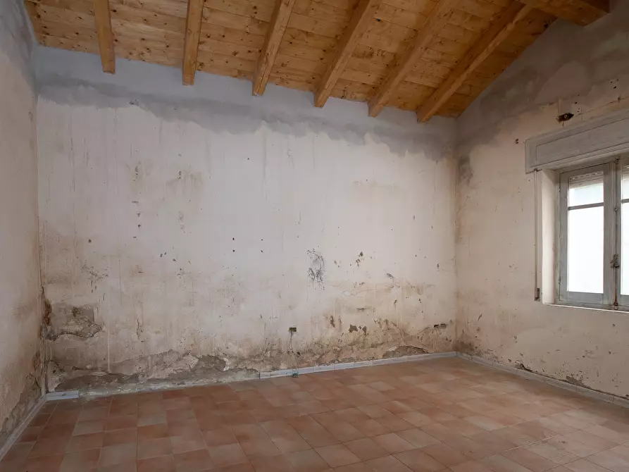 Immagine 15 di Casa indipendente in vendita  a Quartucciu