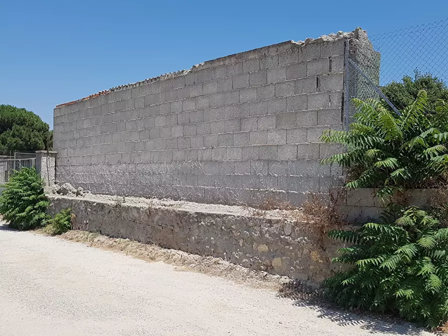 Immagine 12 di Terreno edificabile in vendita  a Cagliari