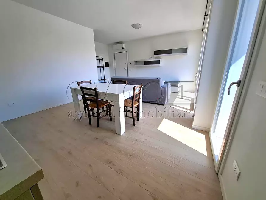 Immagine 9 di Appartamento in vendita  in Via Secula a Longare