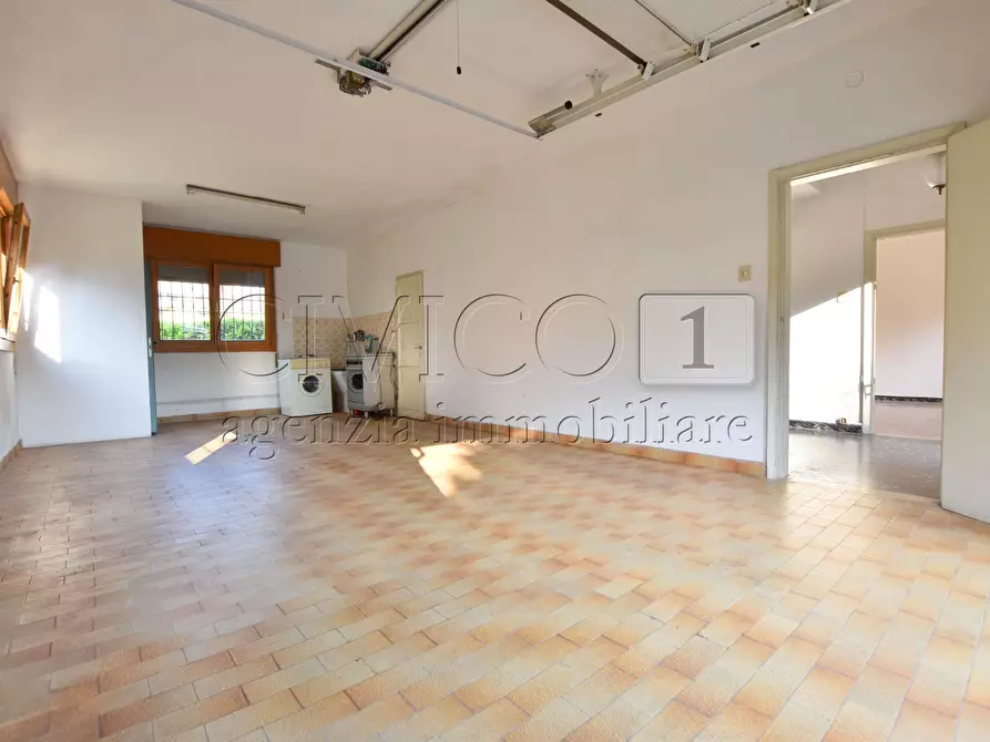 Immagine 16 di Villa in vendita  a Padova