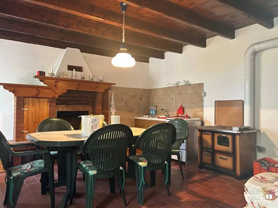 Immagine 7 di Rustico / casale in vendita  in Via Fagnini 8 a Villaga