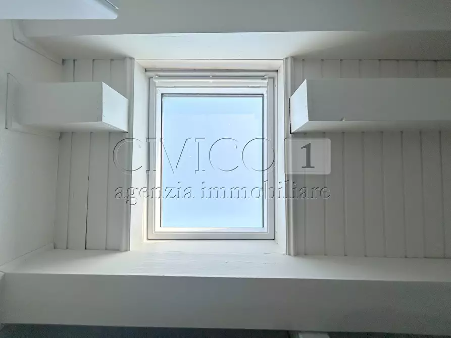 Immagine 9 di Mansarda in vendita  in Via Lorenzo Marcello a Venezia