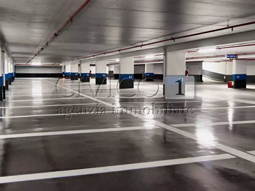 Immagine 4 di Garage in affitto  in Via Roma a Campodoro