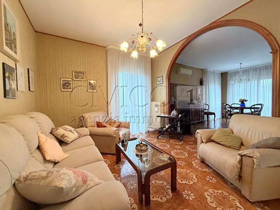 Immagine 2 di Appartamento in vendita  in Via Bernardino Stagnino a Venezia