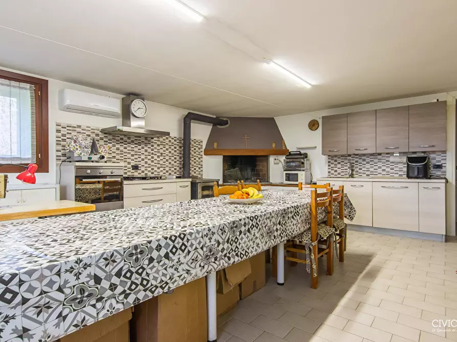 Immagine 23 di Casa bifamiliare in vendita  in Via Ponte 88 a Barbarano Mossano
