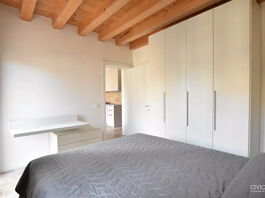 Immagine 10 di Appartamento in affitto  in Via Savonarola a Padova