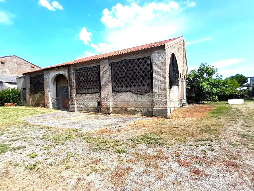 Immagine 7 di Rustico / casale in vendita  in Via Croce 796 a Salara