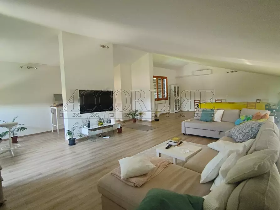 Immagine 22 di Casa bifamiliare in vendita  a Rubano