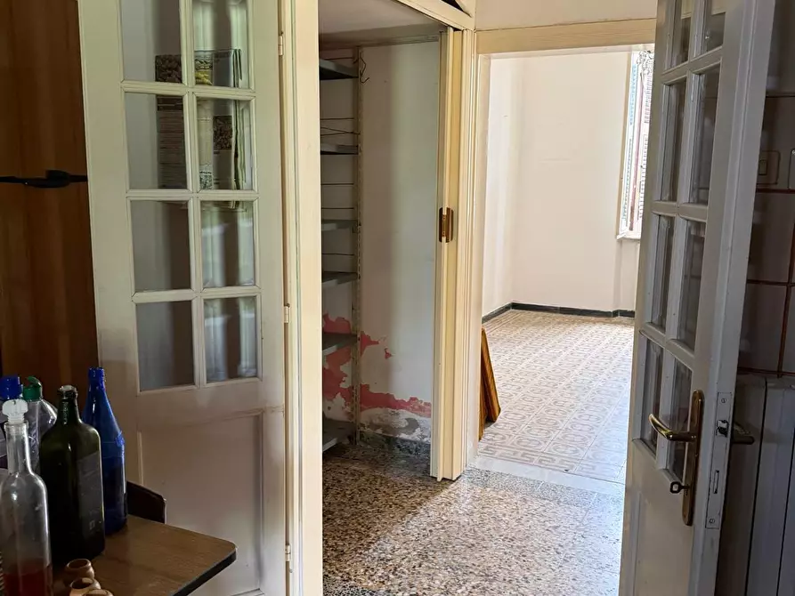 Immagine 3 di Casa semindipendente in vendita  in Via dei Pini 2 a Ortonovo