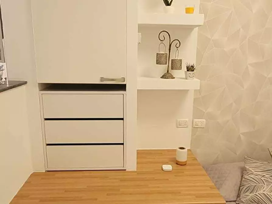 Immagine 15 di Appartamento in vendita  in Via Persio a Ameglia