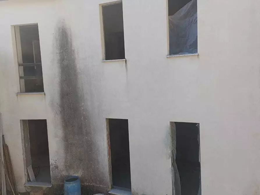 Immagine 9 di Casa semindipendente in vendita  in Via Belvedere 13 a Sarzana